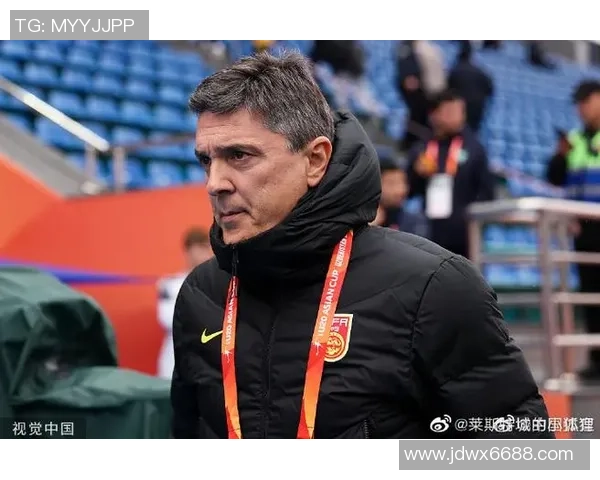 聚焦重庆足球队个人能力提升与团队协作的完美结合探讨